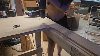 让老婆做点木工
